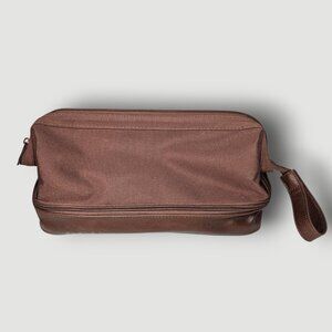 BÉIS The Dopp Kit Toiletry Bag  Maple Brown Travel Vacation Overnight Organizer